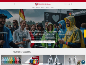 Zufriedene Kund:innen mit Regenponchos auf einer Veranstaltung – Regenponcho.com Großhandel